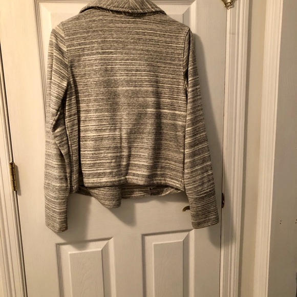 Gap Jacket - Picture 3 of 3